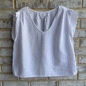 Velvet by Graham & Spencer V-Neck Short Sleeve White Gauze T-Shirt Size M